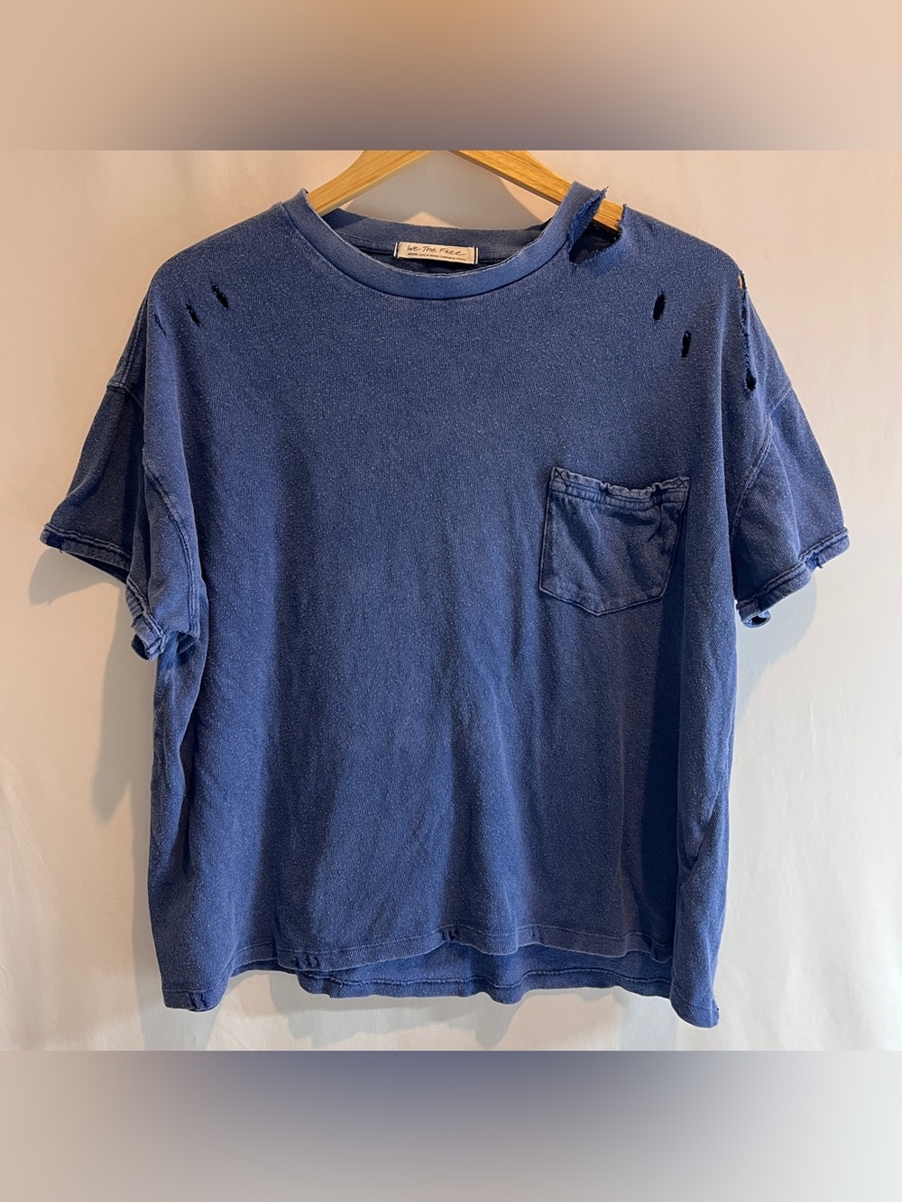 We The Free Blue Rubi Tee Distressed Destroyed Size Medium Women’s